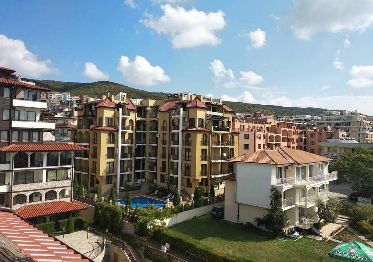 Dom-El Real Apartments Amphora Светий Влас Екстер'єр фото