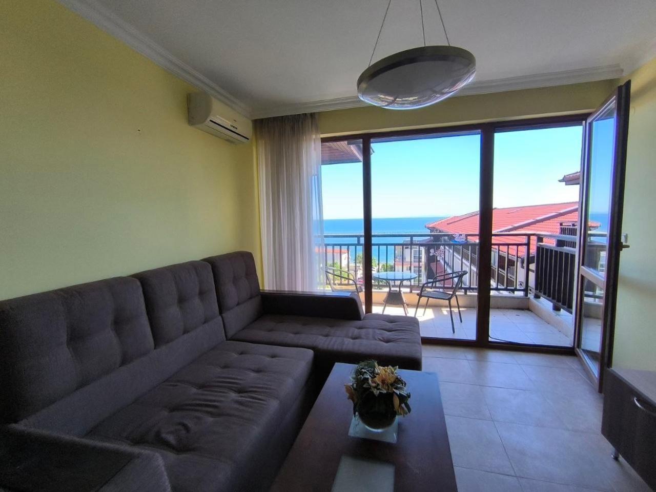 Dom-El Real Apartments Amphora Светий Влас Екстер'єр фото