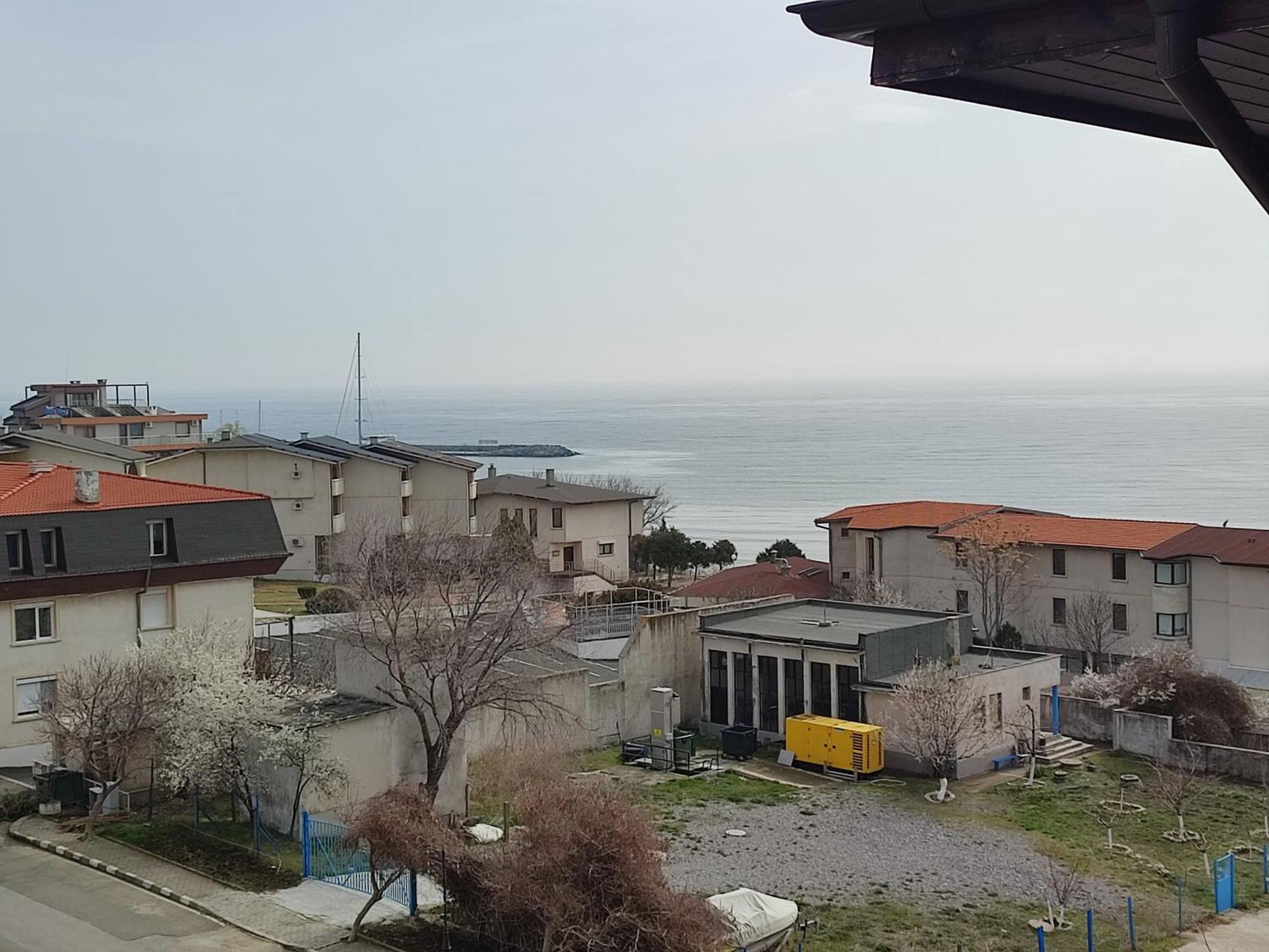 Dom-El Real Apartments Amphora Светий Влас Екстер'єр фото